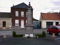 120px-Monument aux Motrs Maulde.jpg