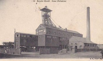 Fichier:350px-Roeulx-Fosse Eclaireur.jpg