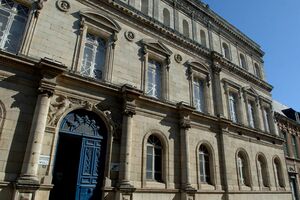 Valenciennes-conservatoire facade.jpg