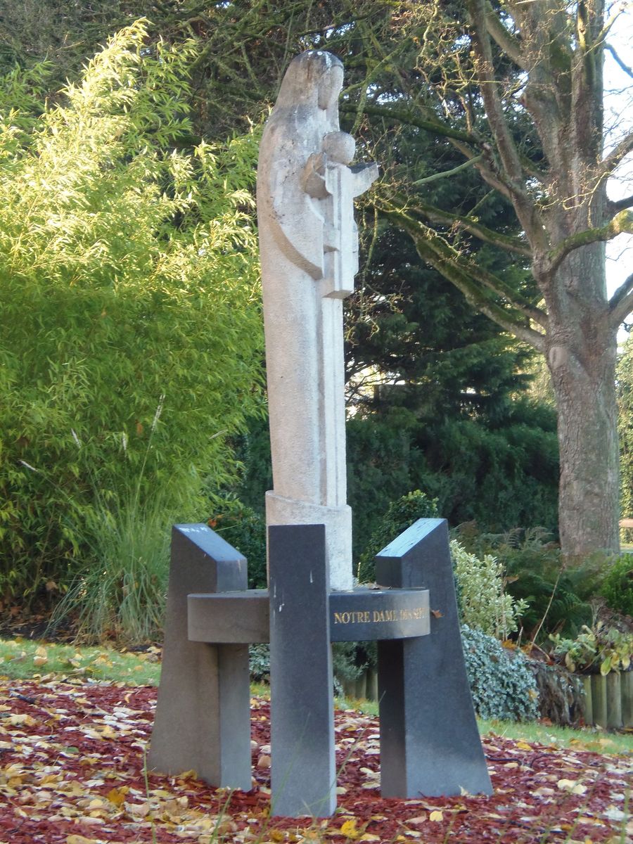 NotreDame des 7 douleurs — HP2