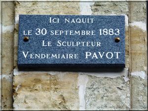 Valenciennes-Plaque-V Pavot.jpg