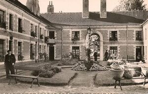 Valenciennes-CPA-Chartriers.jpg