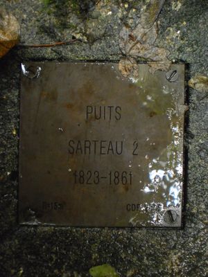 Fresnes sur Escaut - Plaque du puits du Sarteau 2 .JPG